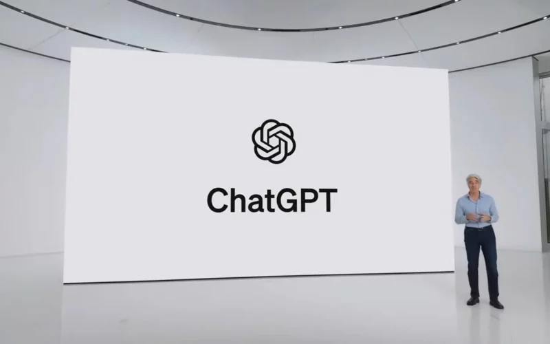 Siri 整合 ChatGPT 将于 iOS 18.2 现身根据 Aaron Perris 在 X 平台发现的两项后端参考，Apple 即将在 iOS 18.2 测试版中推出两项新的 Apple Intelligence 功能